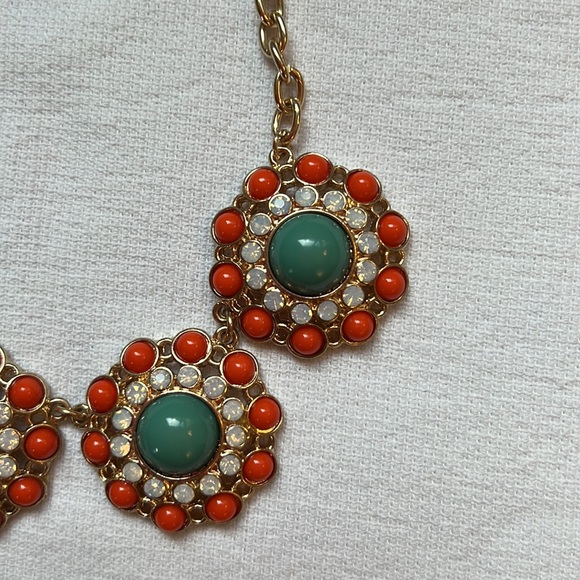 Statement Necklace - Picture 2 of 4